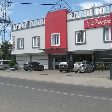 Imperial Hotel Kendari Esterno foto